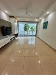 The Esparis (D18), Condominium #635527891